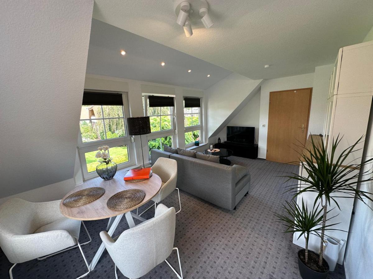 Ruhige, Kleine Ferienwohnung Schortens Kültér fotó