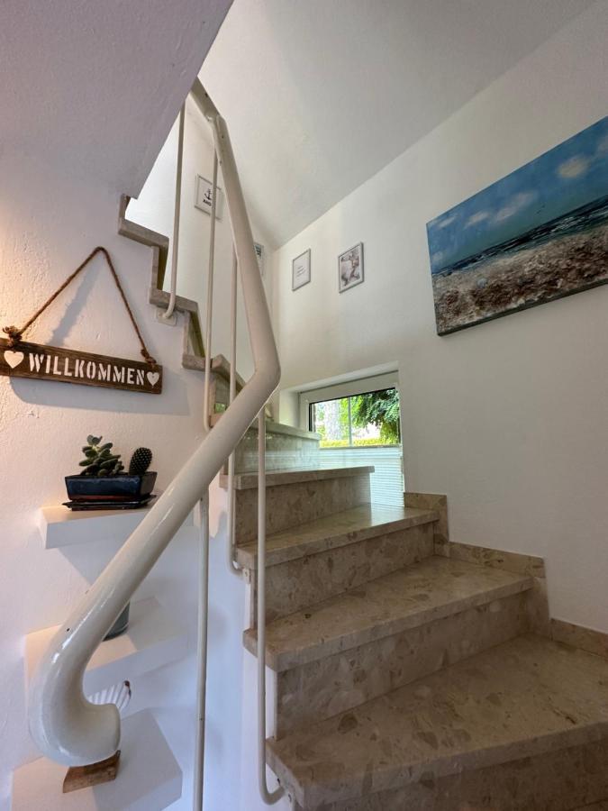 Ruhige, Kleine Ferienwohnung Schortens Kültér fotó